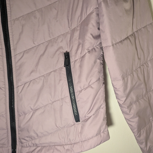 The North Face Women's Light Purple Puffer Jacket - Picture 8 of 16